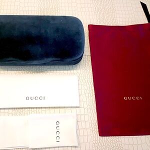 XL New Gucci Sunglasses Case Clamshell Velvet Blue w/Gucci Pouch/Gucci Cloth